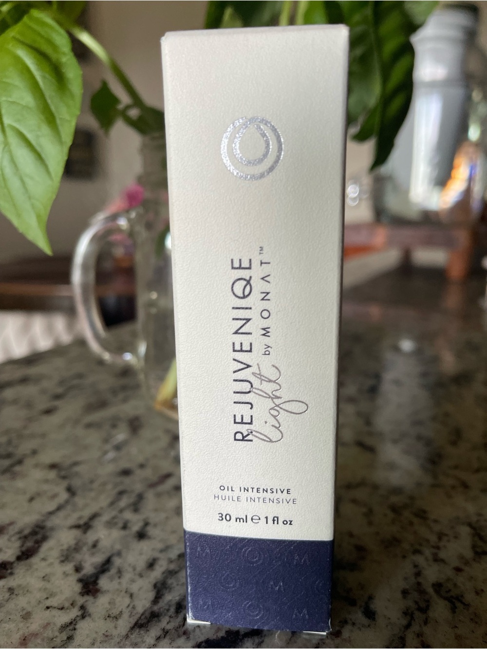 MONAT Rejuveniqe Light Oil Intensive for hair, face, body